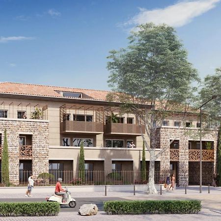 Domitys L'Oustaou Aparthotel Saint-Martin-de-Crau Buitenkant foto
